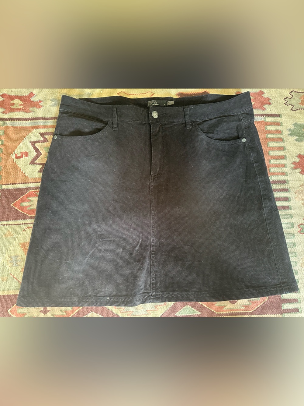 Prana Size 14 Black Organic Cotton Corduroy Mini Skirt